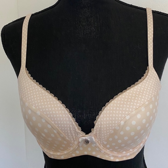 New.  Never Worn.  Body by Victoria Demi Bra - Picture 3 of 7